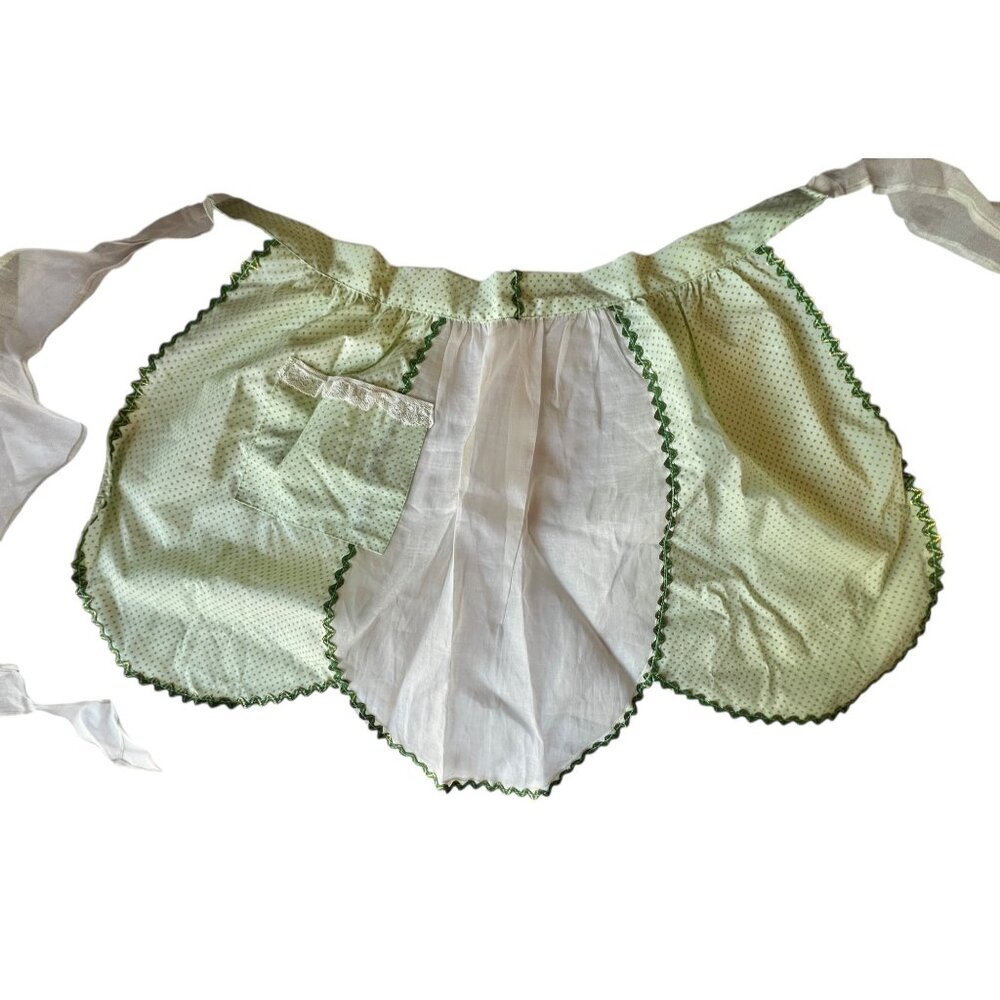 Vintage Green Polka Dot Apron Lace Pocket Scalloped Edges White Silk Organza